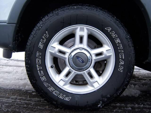 Ford Explorer 2002 photo 5