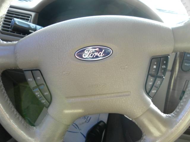 Ford Explorer 2002 photo 5