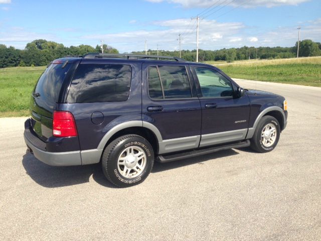 Ford Explorer 2002 photo 3