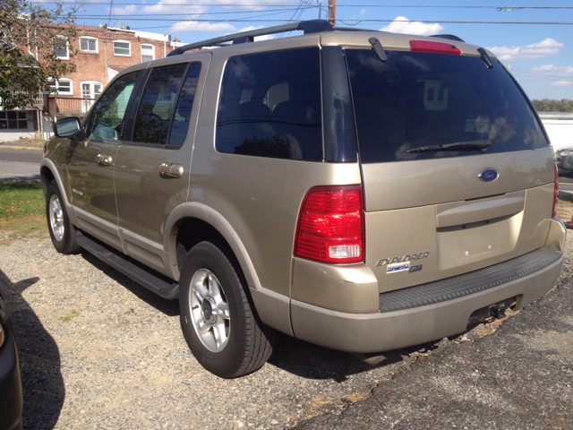 Ford Explorer 2002 photo 1