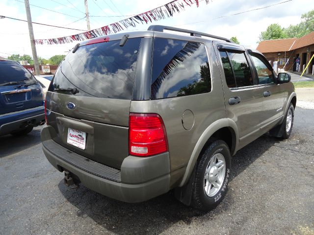 Ford Explorer 2002 photo 16