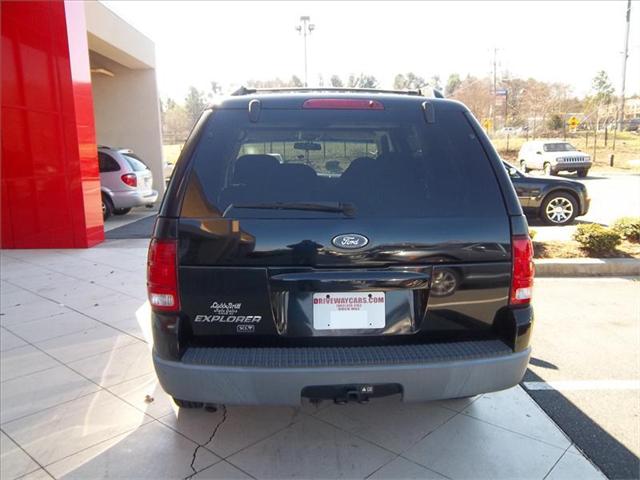 Ford Explorer 2002 photo 3