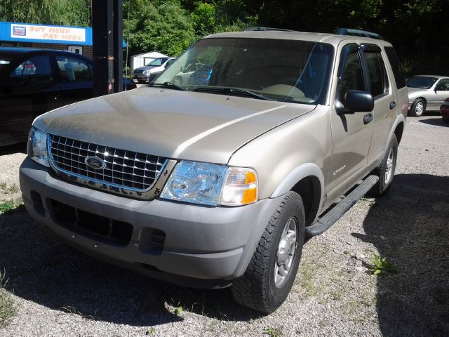 Ford Explorer 2002 photo 3