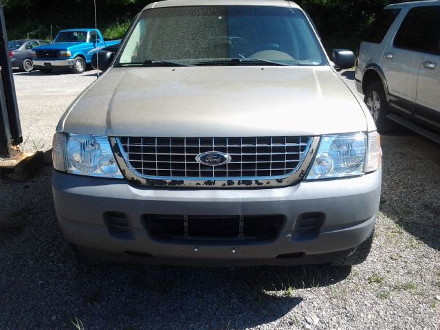 Ford Explorer 2002 photo 5