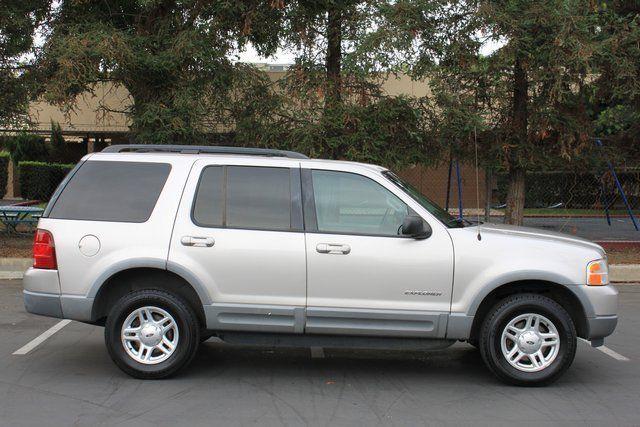 Ford Explorer 2002 photo 3
