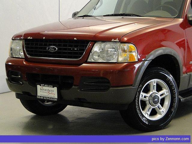 Ford Explorer 2002 photo 1