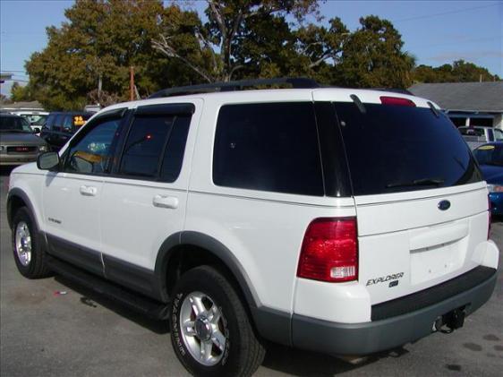 Ford Explorer 2002 photo 1