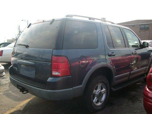 Ford Explorer 2002 photo 1