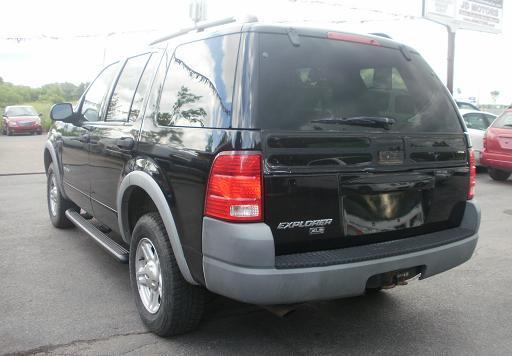 Ford Explorer XLS Sport Utility