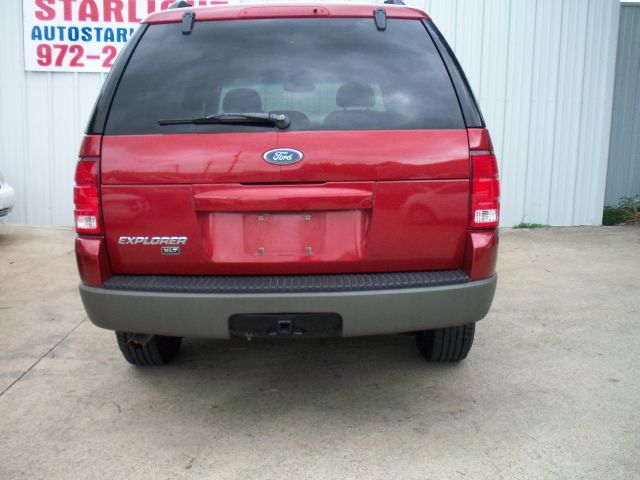 Ford Explorer 2002 photo 21