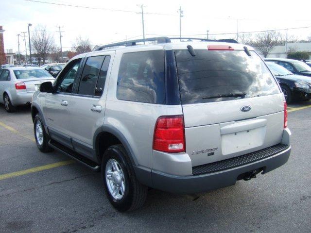 Ford Explorer 2002 photo 5