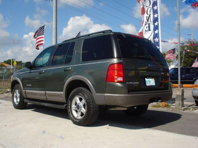 Ford Explorer 2002 photo 3