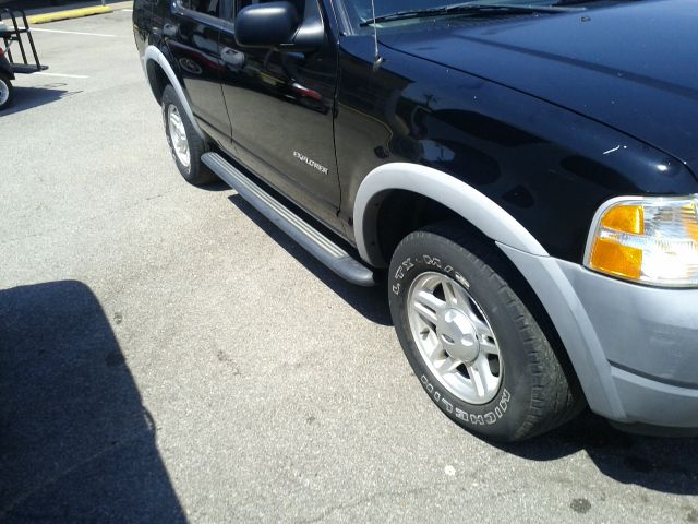 Ford Explorer 2002 photo 4