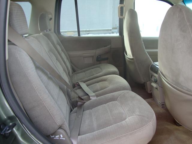 Ford Explorer 2002 photo 5