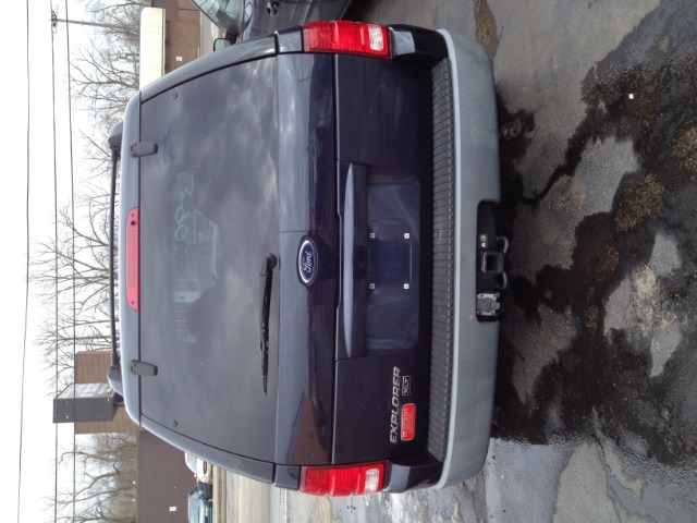 Ford Explorer SL 4x4 Regular Cab SUV