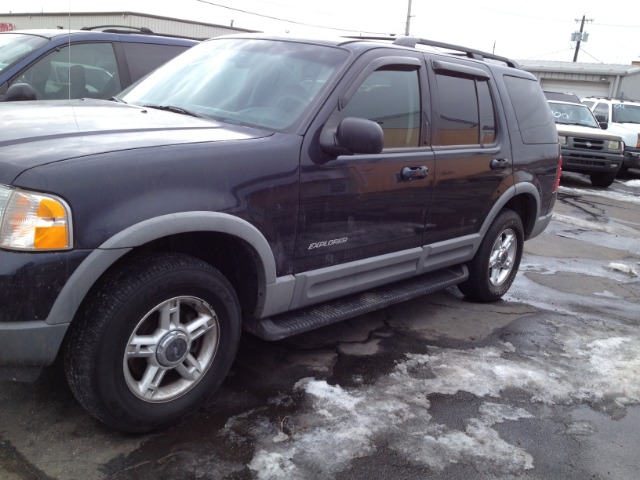 Ford Explorer 2002 photo 1