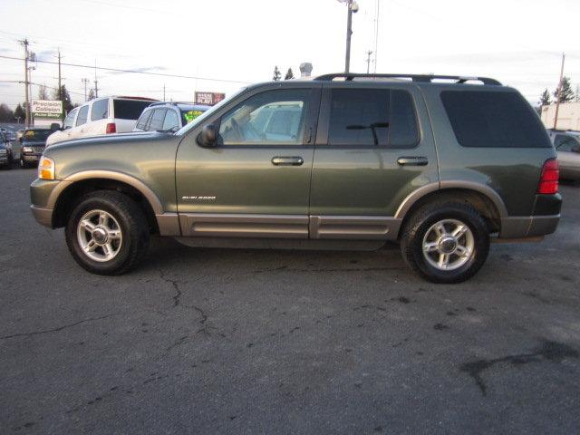 Ford Explorer 2002 photo 2