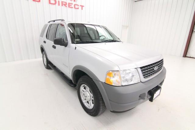 Ford Explorer 2002 photo 2