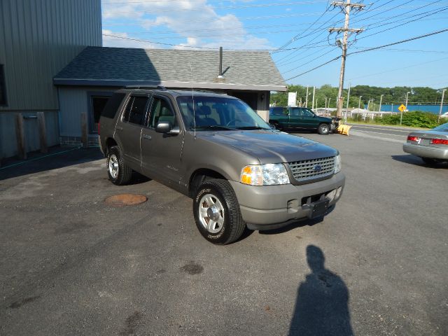 Ford Explorer 2002 photo 3