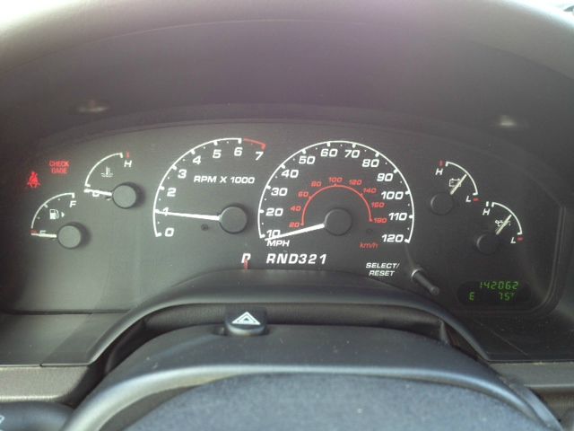 Ford Explorer SL 4x4 Regular Cab SUV