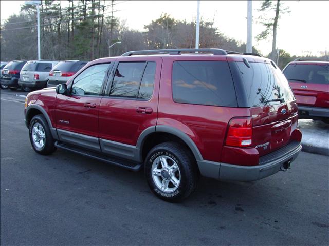 Ford Explorer 2002 photo 2