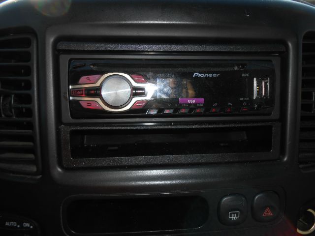 Ford Explorer 2002 photo 8