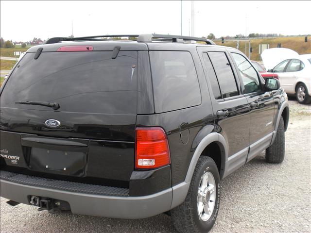 Ford Explorer 2002 photo 1