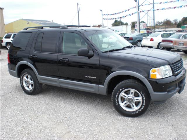 Ford Explorer 2002 photo 2