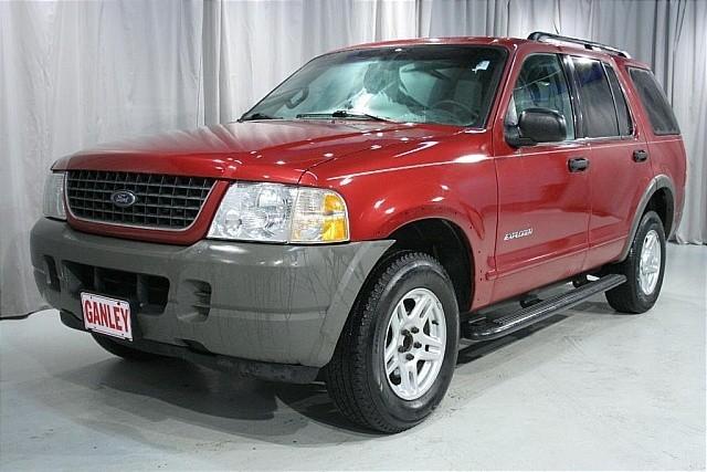 Ford Explorer 2002 photo 2