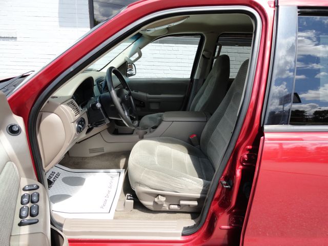 Ford Explorer SL 4x4 Regular Cab SUV