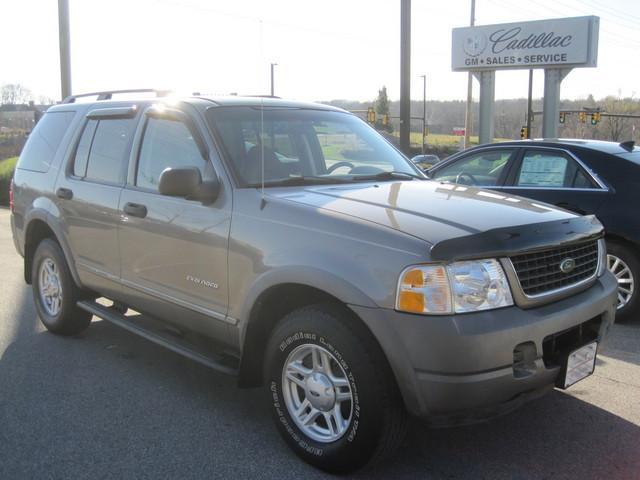 Ford Explorer 2002 photo 3