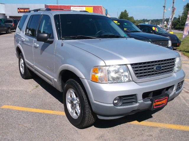 Ford Explorer 2002 photo 4