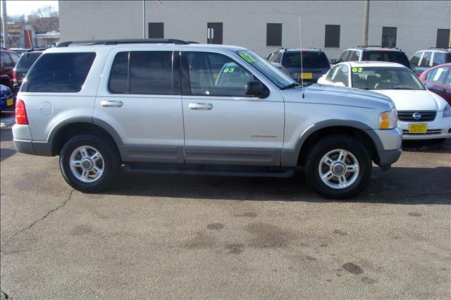 Ford Explorer 2002 photo 2
