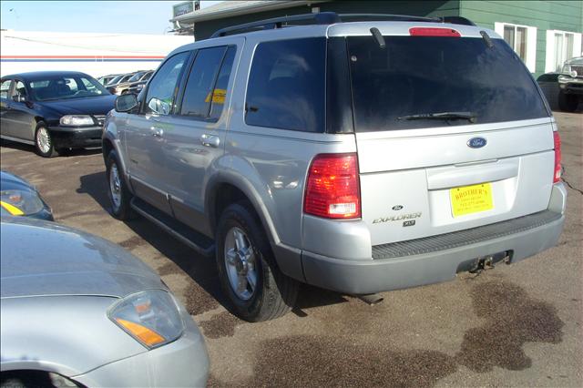 Ford Explorer 2002 photo 4