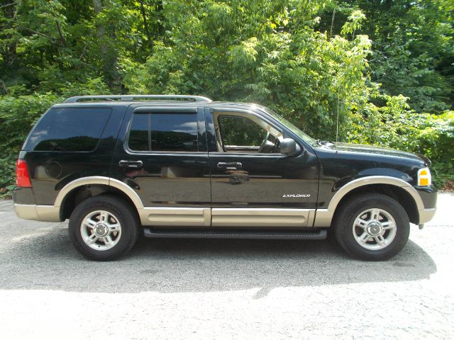 Ford Explorer 2002 photo 2