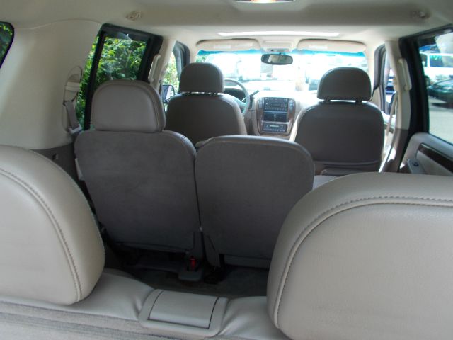 Ford Explorer 2002 photo 4