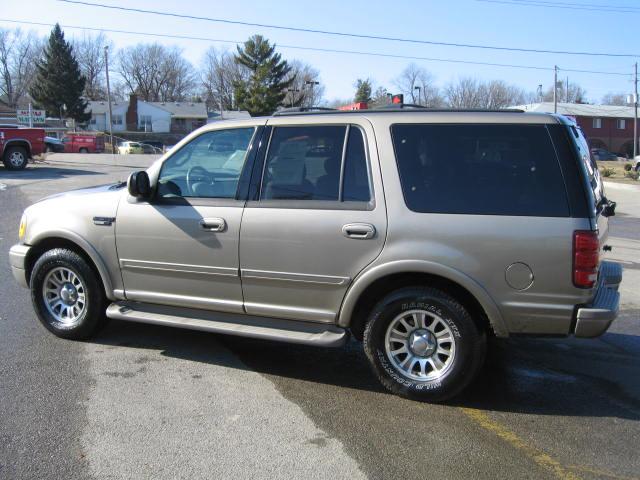 Ford Explorer 2002 photo 1