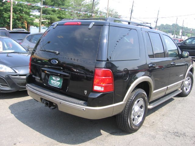 Ford Explorer 2002 photo 1