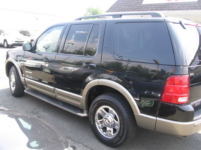 Ford Explorer 2002 photo 3