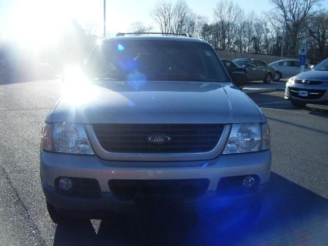 Ford Explorer 2002 photo 4