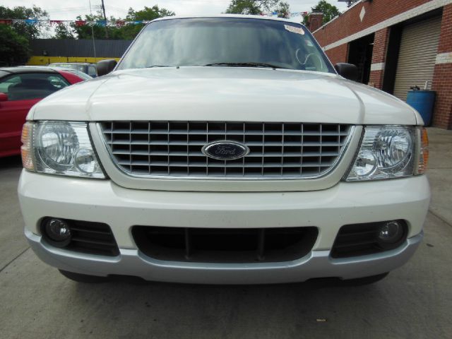 Ford Explorer 2002 photo 5