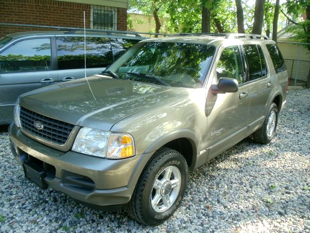 Ford Explorer 2002 photo 4