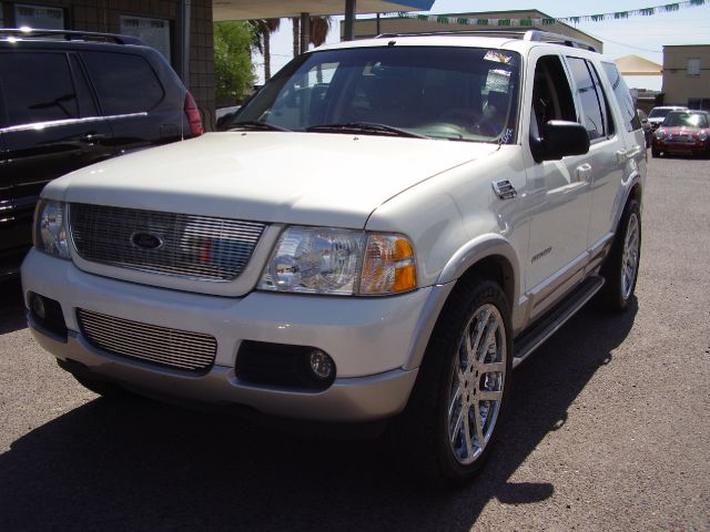 Ford Explorer 2002 photo 3