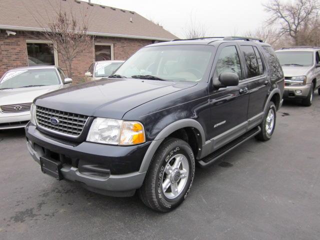 Ford Explorer 2002 photo 1