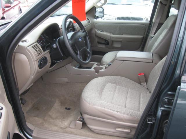 Ford Explorer 2002 photo 5