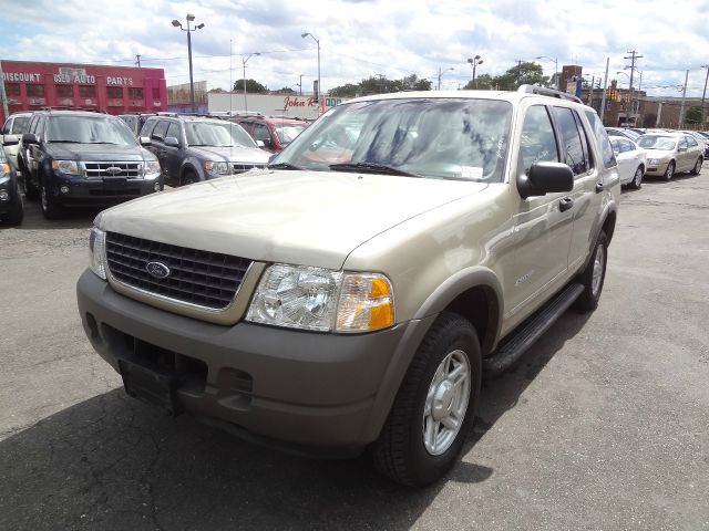 Ford Explorer 2002 photo 17