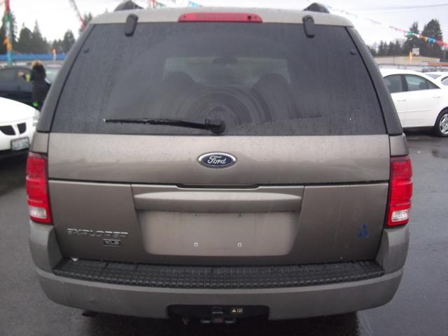 Ford Explorer 2002 photo 3