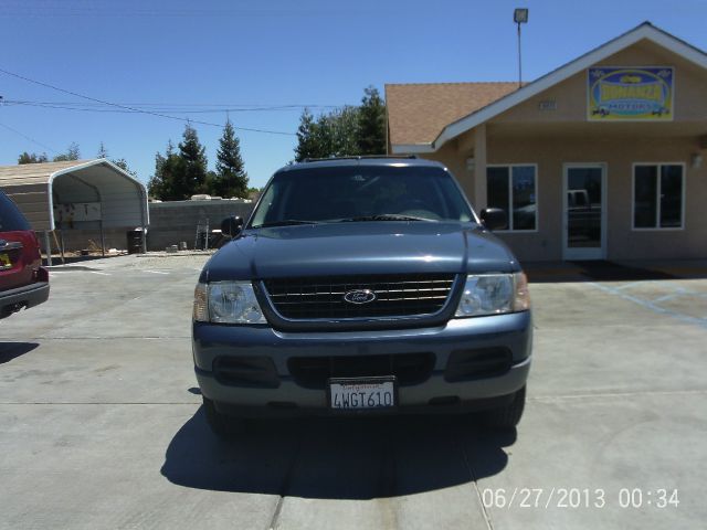 Ford Explorer 2002 photo 1