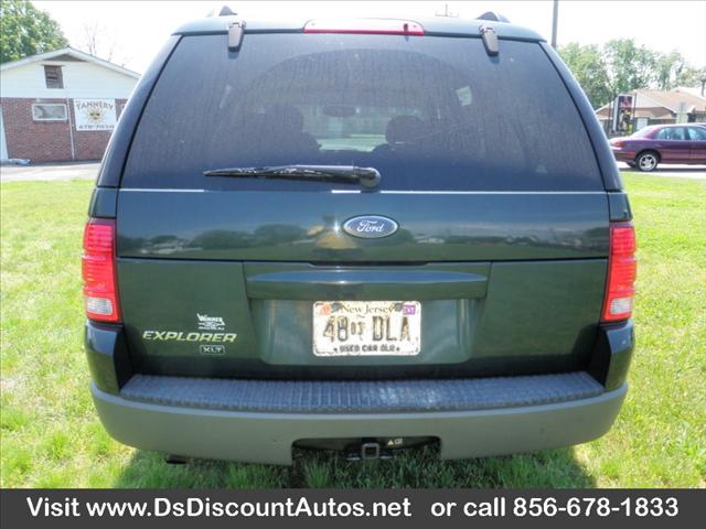 Ford Explorer 2002 photo 4