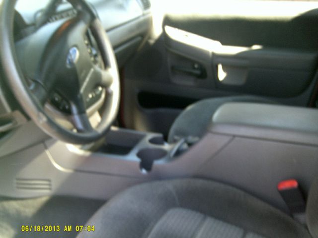 Ford Explorer 2002 photo 5